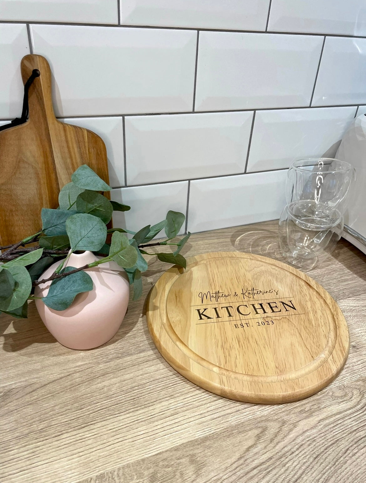 Personalised Chopping Board | Couples Gift | Personalised Kitchen | New Home Gift | Wedding Gift | Moving Gift | Round Wooden Chopping Board