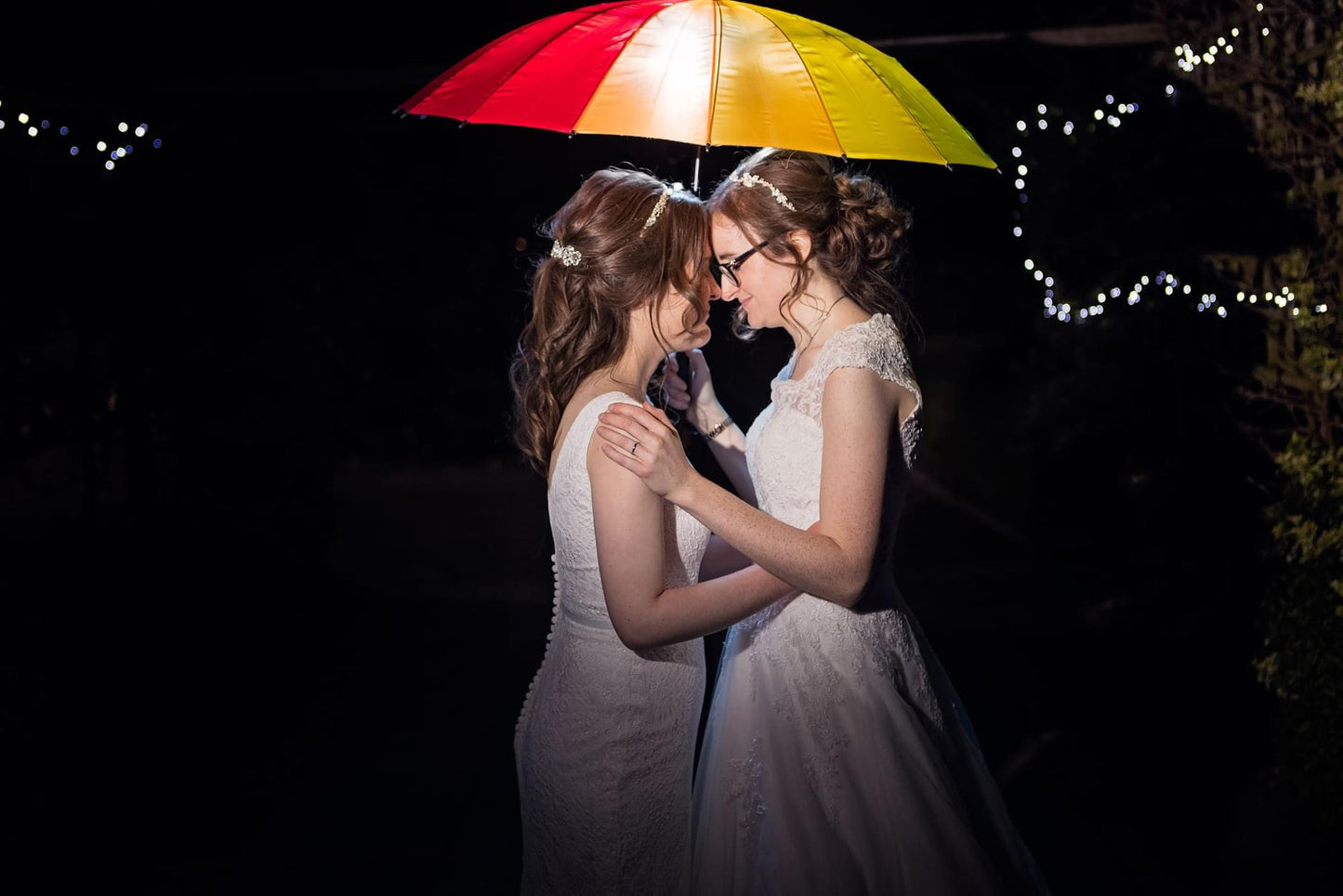 Wedding Photo & First Dance Song Light Box | Anniversary Gift | Anniversary Present | Valentineās Day | Wedding Gift | Gifts for Couples | Couples Gifts | Sentimental Gifts