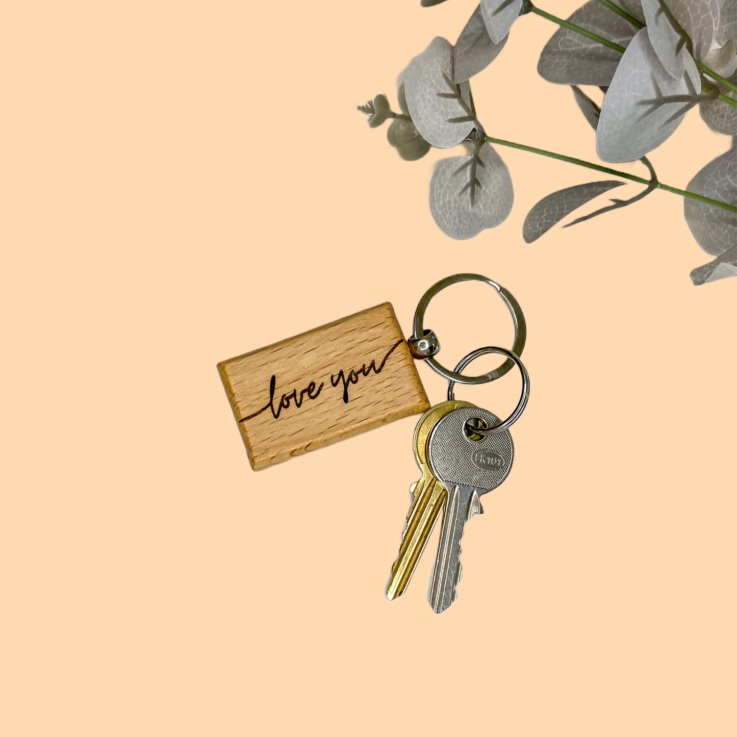 'Love You' Engraved Wooden Keyring | Keychain | Gifts for Him | Gifts for Her | Loved One | Couples Gift